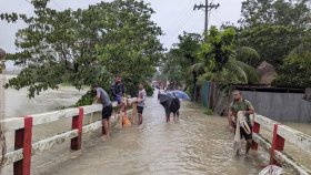 ভারী বৃষ্টিতে চট্টগ্রামে আবারও জলাবদ্ধতা 