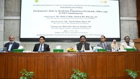 বৈষম্যহীন সমাজ প্রতিষ্ঠায় সংসদ সদস্যদের গুরুত্বপূর্ণ ভূমিকা রয়েছে: স্পিকার