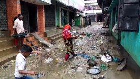 এত‌দিন আ‌শ্রয়কে‌ন্দ্রে ক‌ষ্টে থে‌কে‌ছি, এখন বা‌ড়ি‌তে এসেও কষ্ট কর‌ছি