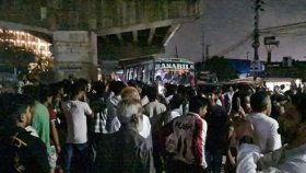 সাত বছরের শিশুকে ধর্ষণ, বিচার দাবিতে মহাসড়ক অবরোধ-বিক্ষোভ