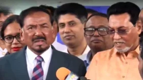 বিমানবন্দরে নেমে যা বললেন স্পিকার