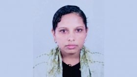 ফেরি থেকে মাঝ পদ্মায় ঝাঁপ দেওয়া নারীকে ফরিদপুরে জীবিত উদ্ধার