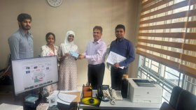 বিদেশি শিক্ষার্থীর হারিয়ে যাওয়া স্মার্টফোন উদ্ধার করে ফিরিয়ে দিলো সিআইডি