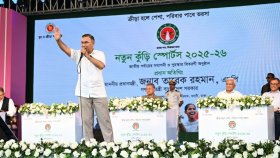 শিক্ষার্থীরা যে পেশায় নিয়োজিত হতে চায়, সরকার সহযোগিতা করবে: প্রধানমন্ত্রী