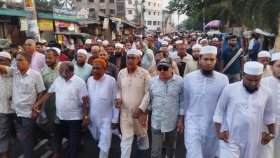 জামায়াত এমপির বাসায় হামলা-ভাঙচুরের প্রতিবাদে বিক্ষোভ, কঠোর কর্মসূচির ঘোষণা