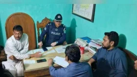 পুলিশের ব্যারিকেড ভেঙে হবিগঞ্জে এনসিপি নেতারা, দিলেন লিখিত অভিযোগ