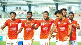 কোটি টাকা বকেয়া: কিংসের দুর্গ ভেঙে মোহামেডানে সাদ-ফাহিমরা