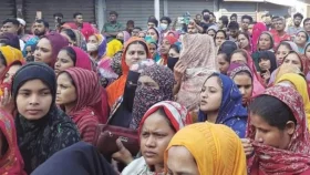 ছুটিতে থাকা ৫ শতাধিক শ্রমিক জানলেন তাদের আর চাকরি নাই