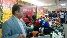 ‘শিশুদের কাছে সঠিক ইতিহাস তুলে ধরতে কাজ করছে সরকার’