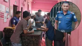 হোটেলে পুলিশ কর্মকর্তার লাশ, পাশ থেকে রক্তাক্ত অবস্থায় স্ত্রীকে উদ্ধার