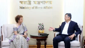 স্বরাষ্ট্রমন্ত্রীর সঙ্গে জাতিসংঘে বাংলাদেশের নবনিযুক্ত স্থায়ী প্রতিনিধির সাক্ষাৎ