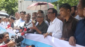 এজলাসে গণমাধ্যমকর্মীদের প্রবেশে বাধা সংবিধানবিরোধী: সাংবাদিক নেতারা