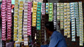পান মশলায় প্লাস্টিক মোড়ক নিষিদ্ধ
