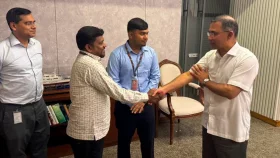 ফুল স্কলারশিপ পেয়েও বিদেশযাত্রায় অনিশ্চয়তা, নাজমুলের পাশে প্রধানমন্ত্রী