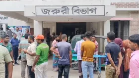 মোটরসাইকেলসহ নির্মাণাধীন কালভার্টে পড়ে ২ জন নিহত