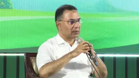 সৎ অফিসারদের আরও বেশি কাজ করার সুযোগ দিতে চাই: তারেক রহমান  