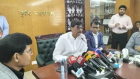 ‘কৃষকেরও পেট আছে, সংসার আছে’, সবজির দাম প্রসঙ্গে কৃষিমন্ত্রী 