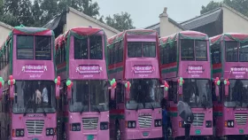 চলন্ত বাসে পরীক্ষামূলক ইন্টারনেট চালু করলো বিএসসিএল