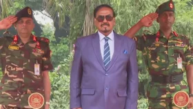 বঙ্গভবনে শেষ অফিস করে বিদায় নিলেন ভারপ্রাপ্ত রাষ্ট্রপতি 