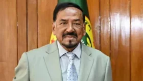 প্রথম ভোট দিলেন ভারপ্রাপ্ত রাষ্ট্রপতি