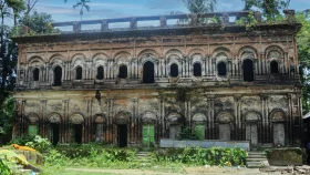 মেঘনার পাড়ে হারিয়ে যেতে বসা ইতিহাস, উলানিয়া জমিদারবাড়িতে একদিন