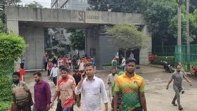 তীব্র গ্যাস সংকটে উৎপাদন বন্ধ, একসঙ্গে ২০ কারখানায় ছুটি ঘোষণা