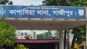 সড়কে ছেলের লাশ পড়ে আছে শুনেই অজ্ঞান হয়ে মায়ের মৃত্যু