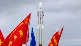 চাঁদে পানি খোঁজার অভিযান হঠাৎ স্থগিত করলো চীন