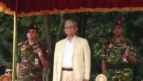 বঙ্গভবনে রাষ্ট্রপতি মির্জা ফখরুল ইসলাম আলমগীর, গার্ড অব অনারে বরণ
