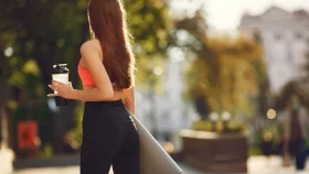 গরম আবহাওয়ায় কীভাবে নিরাপদে ব্যায়াম করবেন