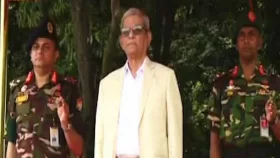 বঙ্গভবনে রাষ্ট্রপতি মির্জা ফখরুল ইসলাম আলমগীর, গার্ড অব অনারে বরণ