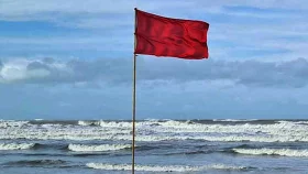 সাগরে লঘুচাপ, চার সমুদ্র বন্দরে ৩ নম্বর সংকেত