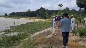 জঙ্গল থেকে মায়ের লাশ উদ্ধারের ৫ দিন পর নদীতে ভেসে উঠলো সন্তান