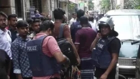 এক খবরেই ডিবি গিয়ে ঘিরে ফেললো বাড়ি, পরে জানলো ভুয়া তথ্য