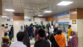 কমছে না হাম-ডেঙ্গুর প্রকোপ, ভোগান্তিতে স্বজনরা