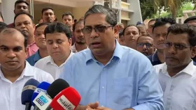সারের সংকট নেই, কিছু কৃষকের অগ্রিম মজুতের কারণে সমস্যা হয়েছে: প্রতিমন্ত্রী