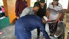 কালাভুনায় ঘোড়ার মাংস মেশানোর ভিডিও ভাইরাল, ঘটনাস্থলে প্রশাসন ও প্রাণিসম্পদ বিভাগ