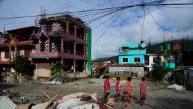 নেপাল-চীন সীমান্তে বন্যা-ভূমিধসে প্রাণহানি বেড়ে ২৮৯, নিখোঁজ হাজারের বেশি