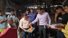 যেখানে তৈরি হচ্ছিল ফুচকা-চটপটি, তার পাশেই ইঁদুর ও কবুতরের বিষ্ঠা