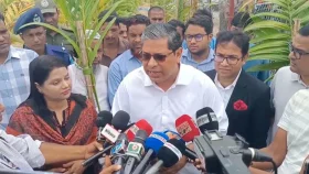 মালয়েশিয়ায় দুই লাখ কর্মী পাঠানোর প্রক্রিয়া ৬ মাসের মধ্যে শেষ হবে: প্রতিমন্ত্রী 