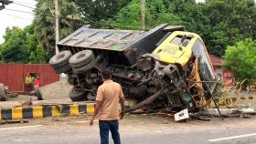 ১৬০ মৃত্যু, দায় কার—রাজশাহীর সড়কে কেন থামছে না দুর্ঘটনা?