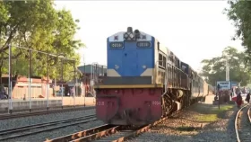 চলন্ত ট্রেনের ক্যান্টিনে নারী যাত্রীকে ধর্ষণ, এবার ৪ পুলিশ সদস্য প্রত্যাহার