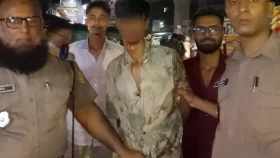 মিরপুরে অটোরিকশা থেকে কিশোর উদ্ধার, আটক ছিনতাইকারী