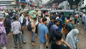 গ্যাস সংকটের অজুহাতে বাড়তি ভাড়া, এবার মিনিবাস বন্ধ করে নতুন দাবি