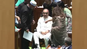 সংসদ অধিবেশনে যোগ দিলেন মির্জা আব্বাস 