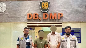 কারারক্ষী ও আইনজীবীর ছদ্মবেশে প্রতারণা: সংঘবদ্ধ চক্রের দুই সদস্য গ্রেফতার