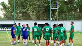 ভারতকে হারিয়ে শেষটা রাঙাতে পারবে বাংলাদেশ?