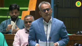 এক ইঞ্জিনের লঞ্চ নিরুৎসাহিত করছে সরকার: সংসদে নৌ-মন্ত্রী
