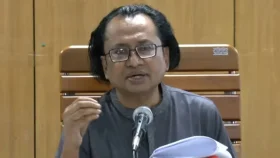 ইরান যুদ্ধের ঝুঁকির মধ্যেও খাদ্য নিরাপত্তা নিয়ে সরকার সতর্ক: তথ্য উপদেষ্টা