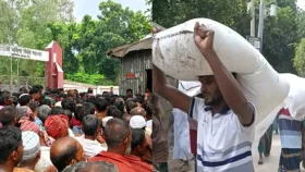 সার নিয়ে ‘সুখবর’, সংকটের গুজব ছড়ালে কঠোর ব্যবস্থা